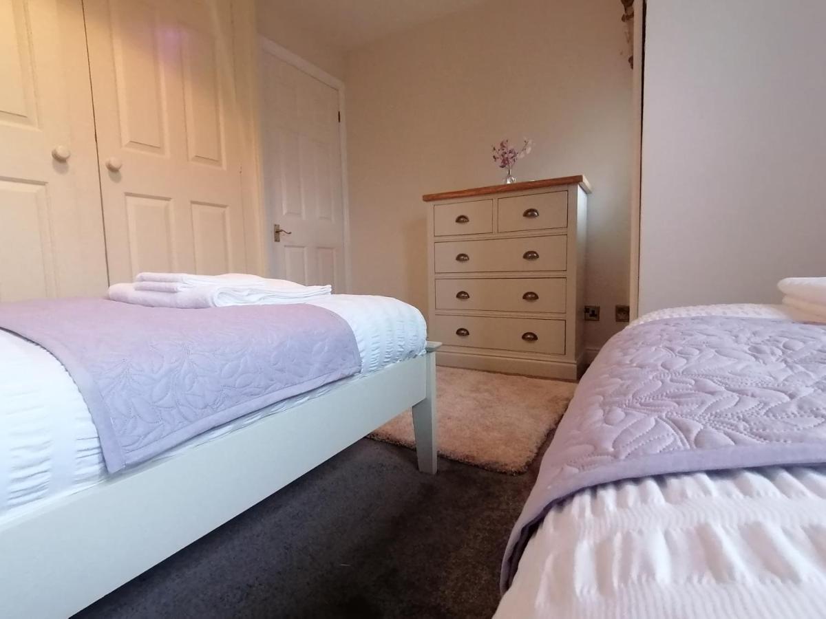 Acer Holiday Cottage Tideswell Village Buxton Peak District By Rework Accommodation Exteriör bild