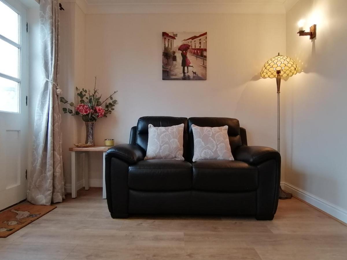 Acer Holiday Cottage Tideswell Village Buxton Peak District By Rework Accommodation Exteriör bild