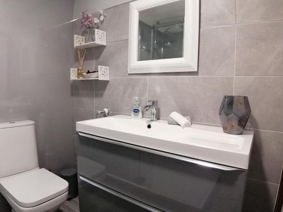 Acer Holiday Cottage Tideswell Village Buxton Peak District By Rework Accommodation Exteriör bild