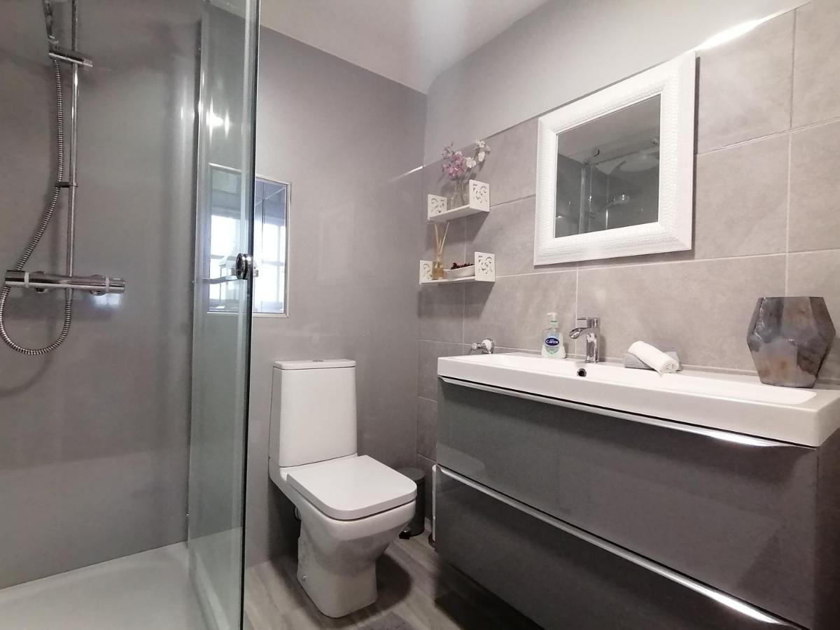 Acer Holiday Cottage Tideswell Village Buxton Peak District By Rework Accommodation Exteriör bild